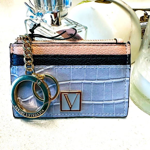 Brand New Victoria Secret Wallet. - Picture 3 of 3